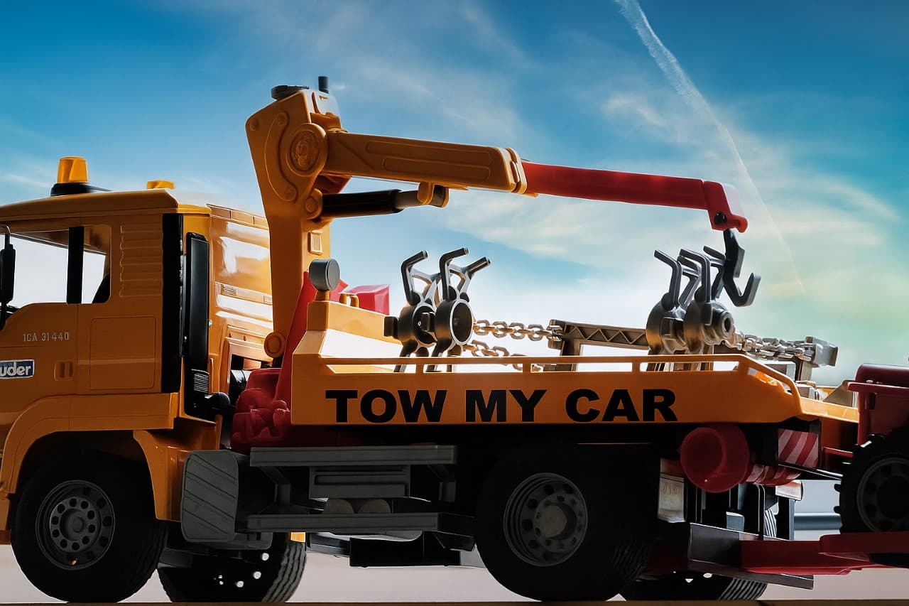 Flat Tyre Emergency? Discover the Fastest Roadside Rescue in the UK - thumbnail
